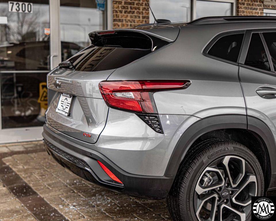 used 2025 Chevrolet Trax car, priced at $23,990