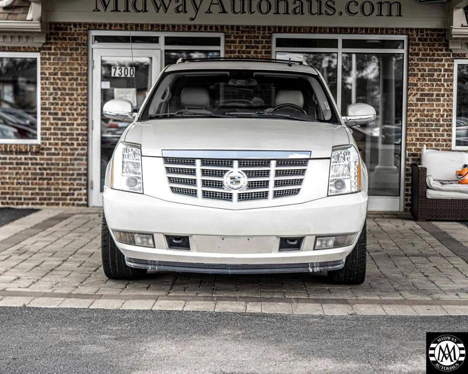 used 2010 Cadillac Escalade EXT car, priced at $13,495