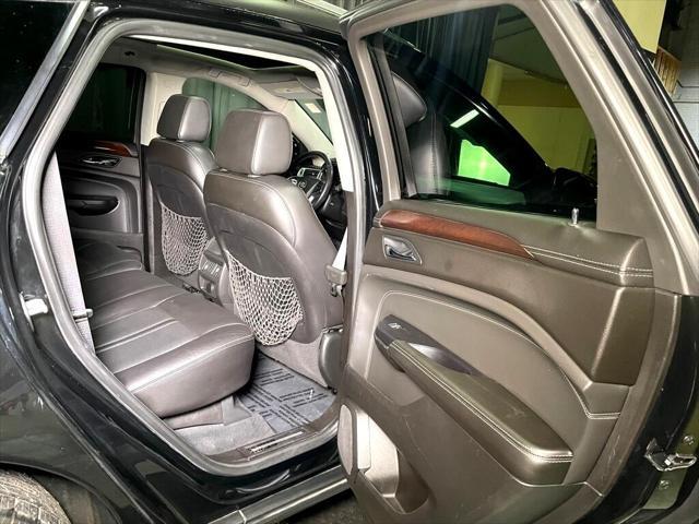 used 2015 Cadillac SRX car, priced at $17,500