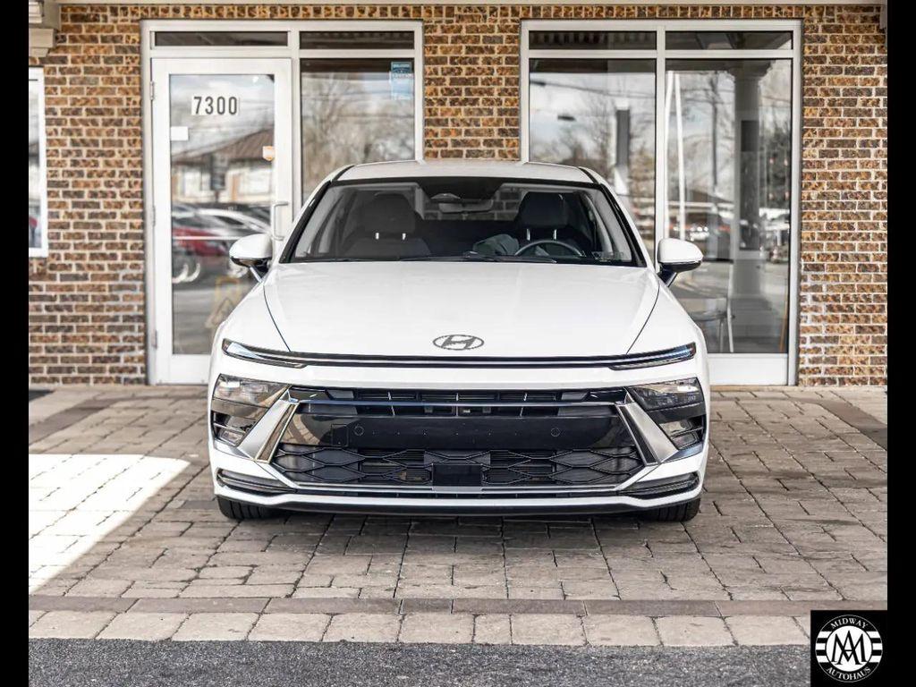 used 2025 Hyundai Sonata Hybrid car, priced at $27,495