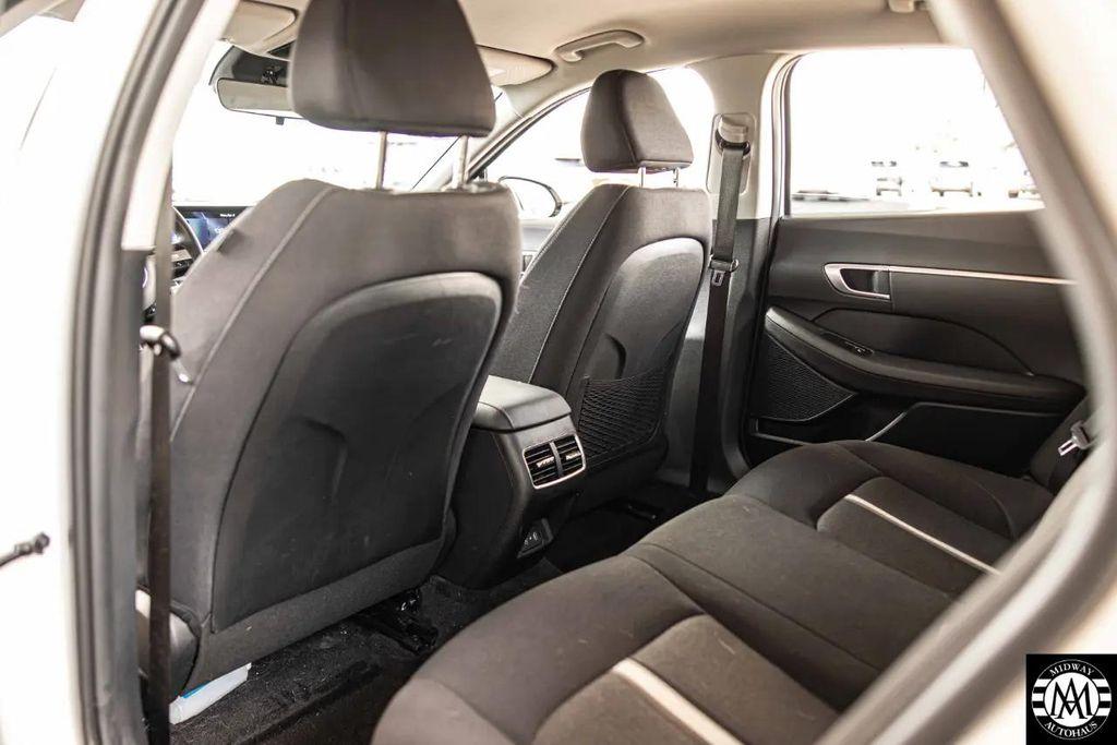 used 2025 Hyundai Sonata Hybrid car, priced at $27,495