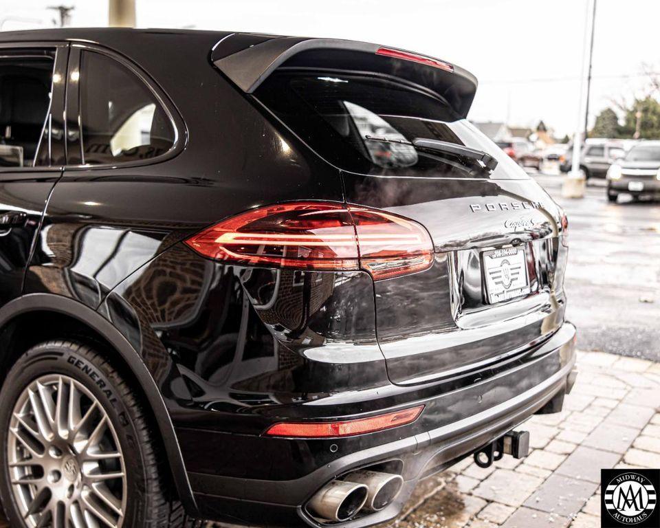 used 2018 Porsche Cayenne car, priced at $17,995