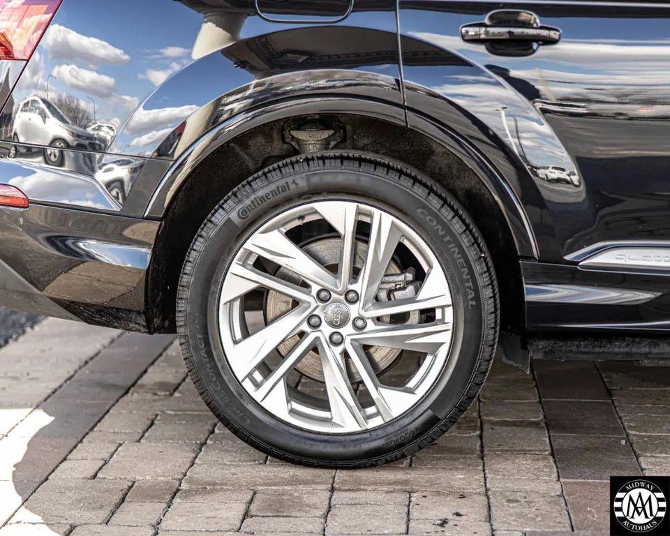used 2020 Audi Q7 car, priced at $27,995
