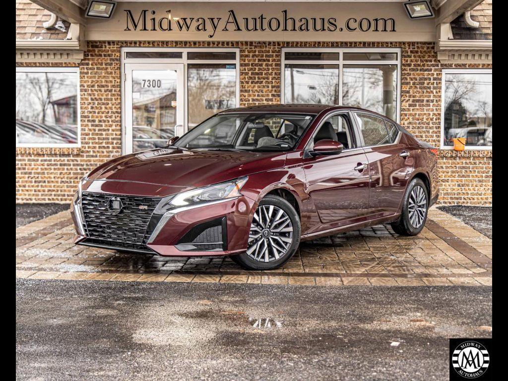 used 2023 Nissan Altima car, priced at $21,895