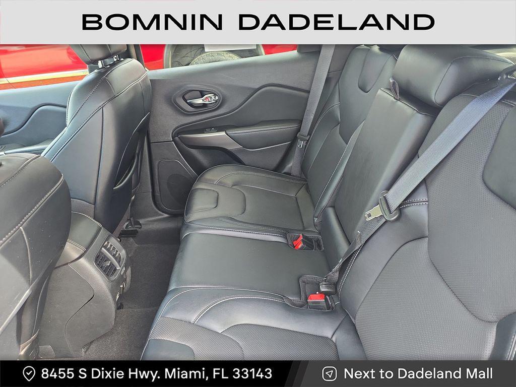 used 2022 Jeep Cherokee car, priced at $21,990