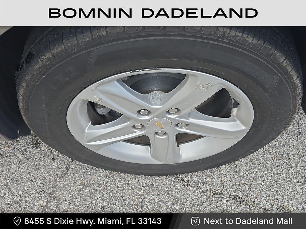 used 2022 Chevrolet Malibu car, priced at $11,490