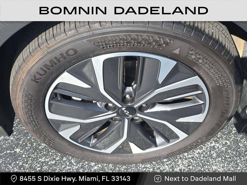 used 2022 Kia EV6 car, priced at $18,990