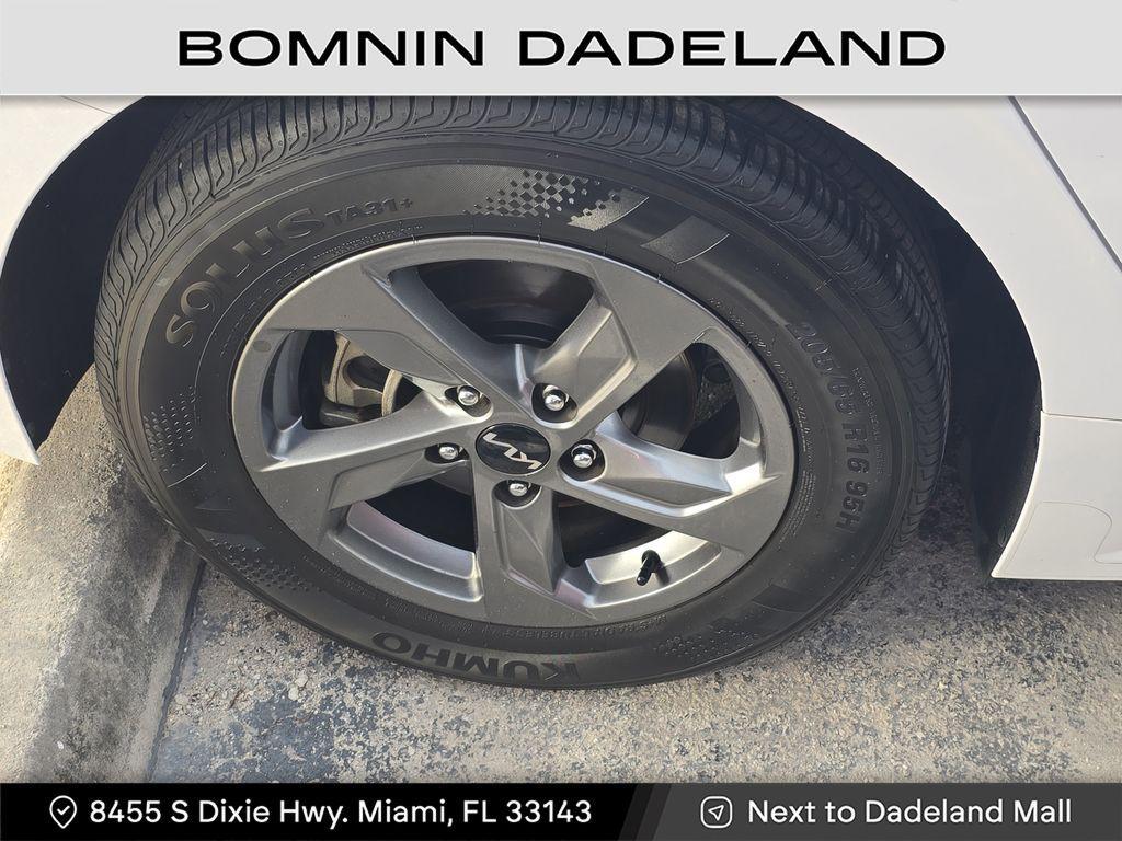 used 2023 Kia K5 car, priced at $16,490