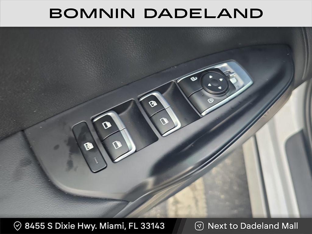 used 2023 Kia K5 car, priced at $16,490