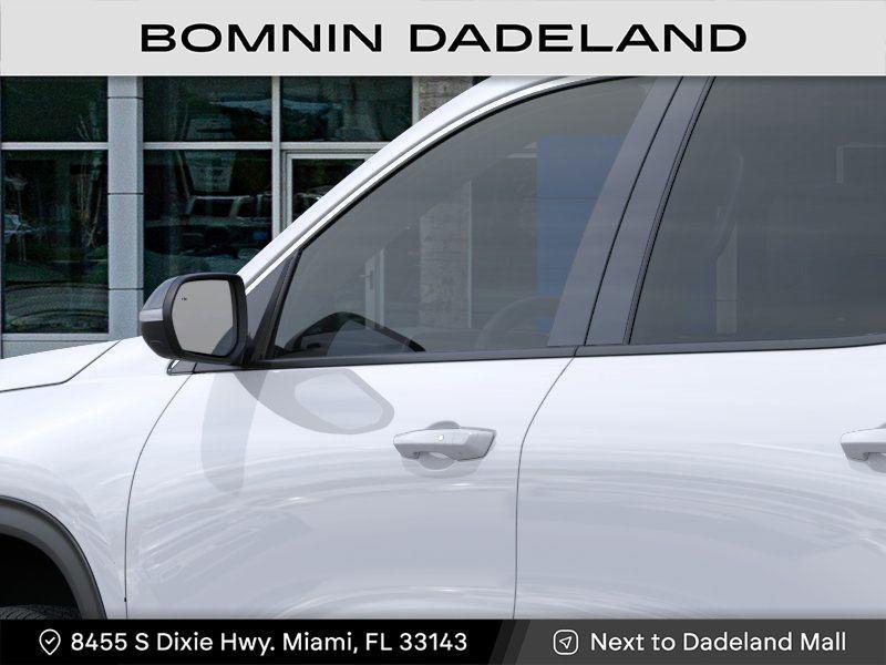 new 2026 Chevrolet Traverse car, priced at $34,295