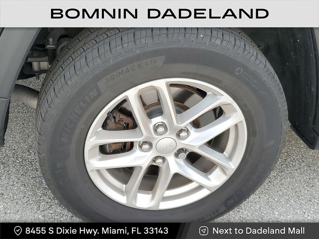 used 2022 Jeep Grand Cherokee L car, priced at $24,490