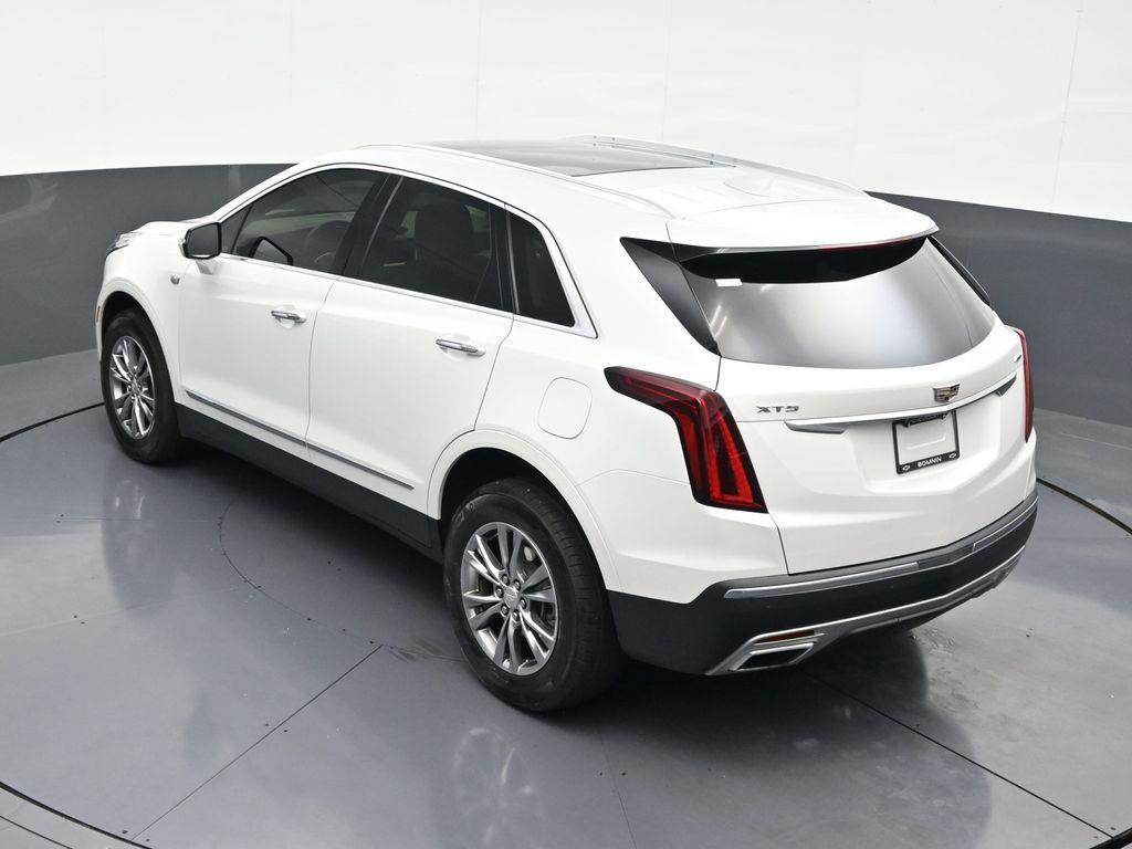 used 2023 Cadillac XT5 car, priced at $32,490
