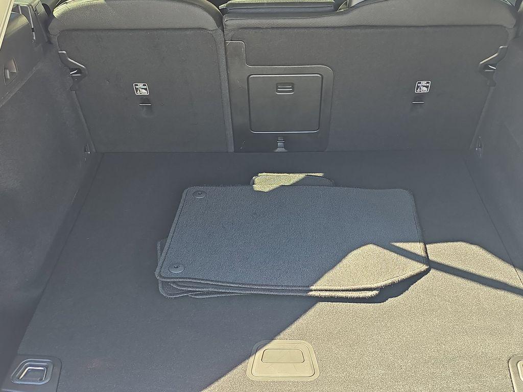 used 2024 Volvo XC60 car, priced at $30,490