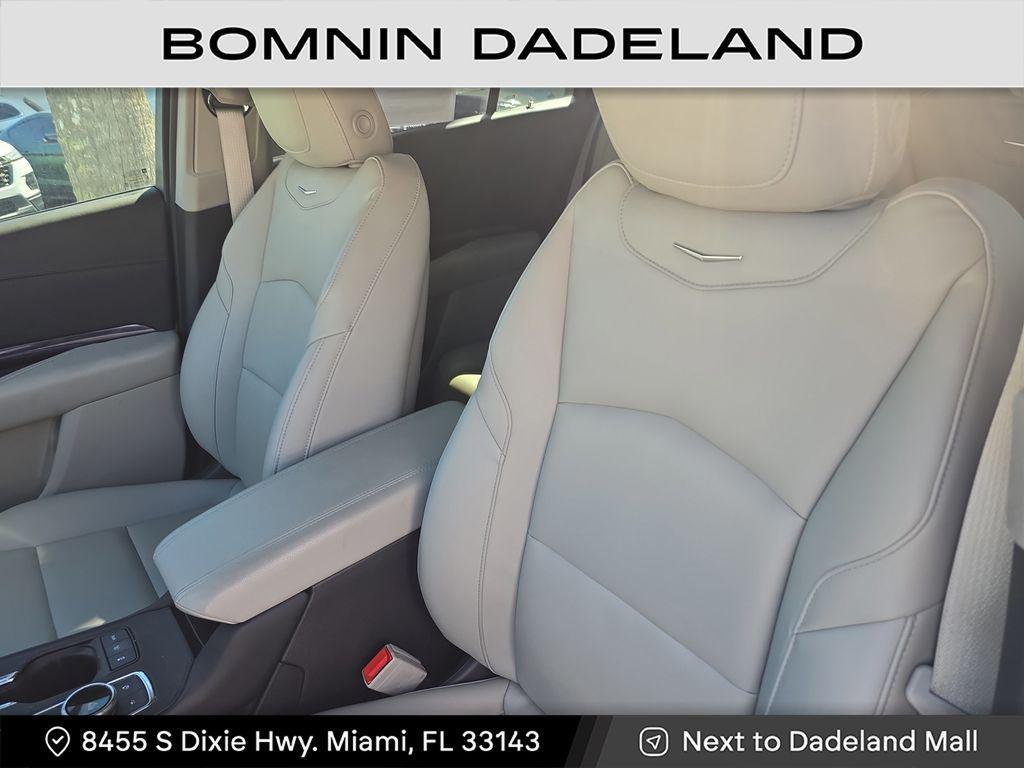 used 2023 Cadillac XT4 car, priced at $21,490