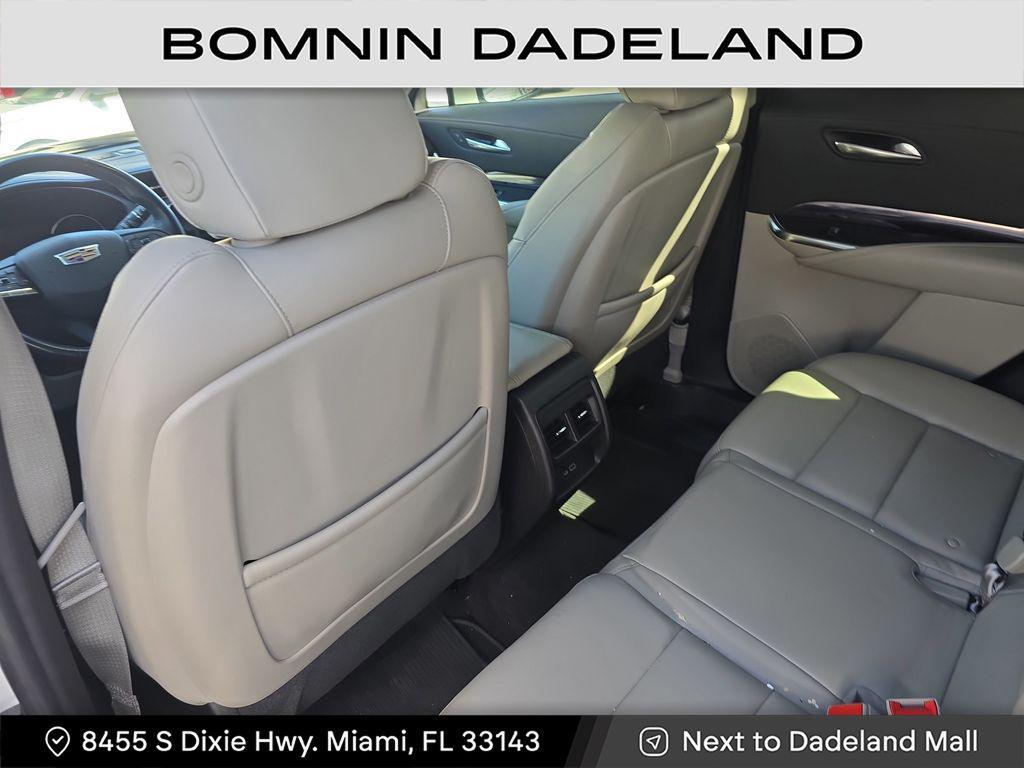 used 2023 Cadillac XT4 car, priced at $21,490