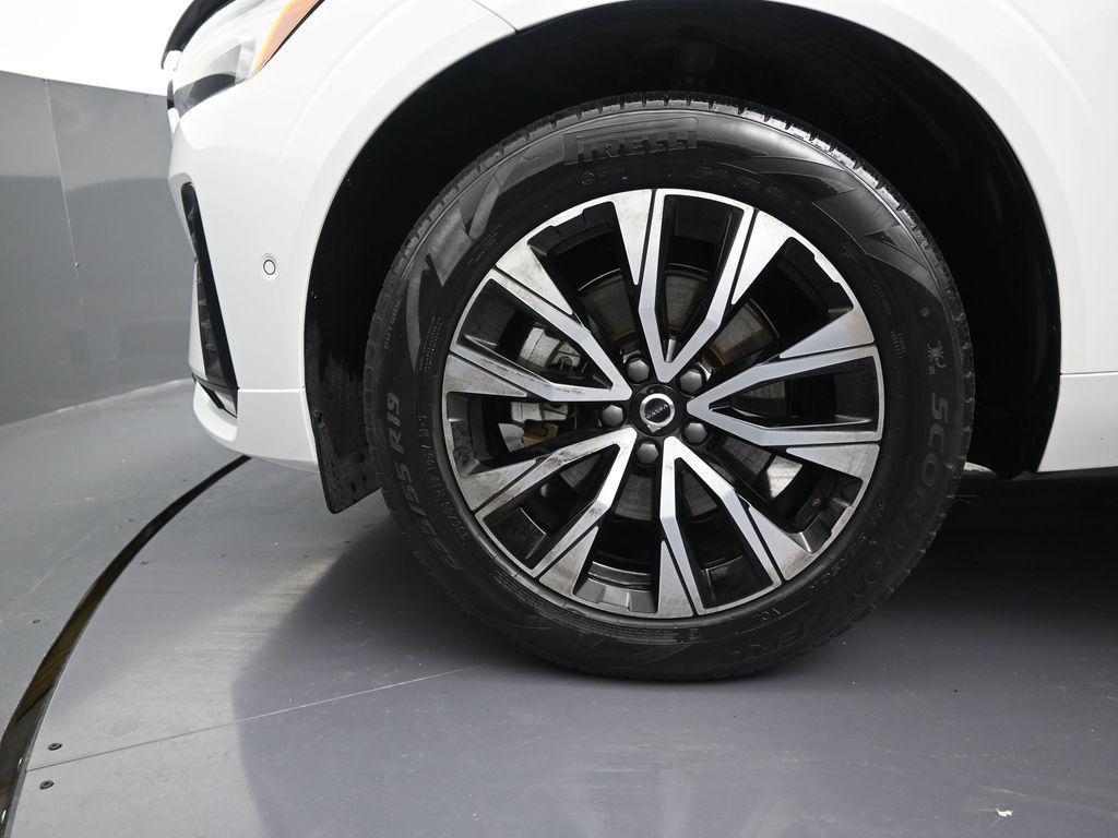 used 2024 Volvo XC60 car, priced at $30,990