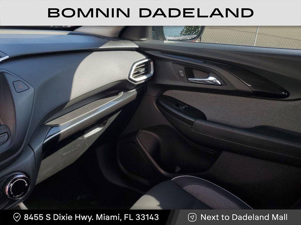 used 2022 Chevrolet TrailBlazer car, priced at $16,490