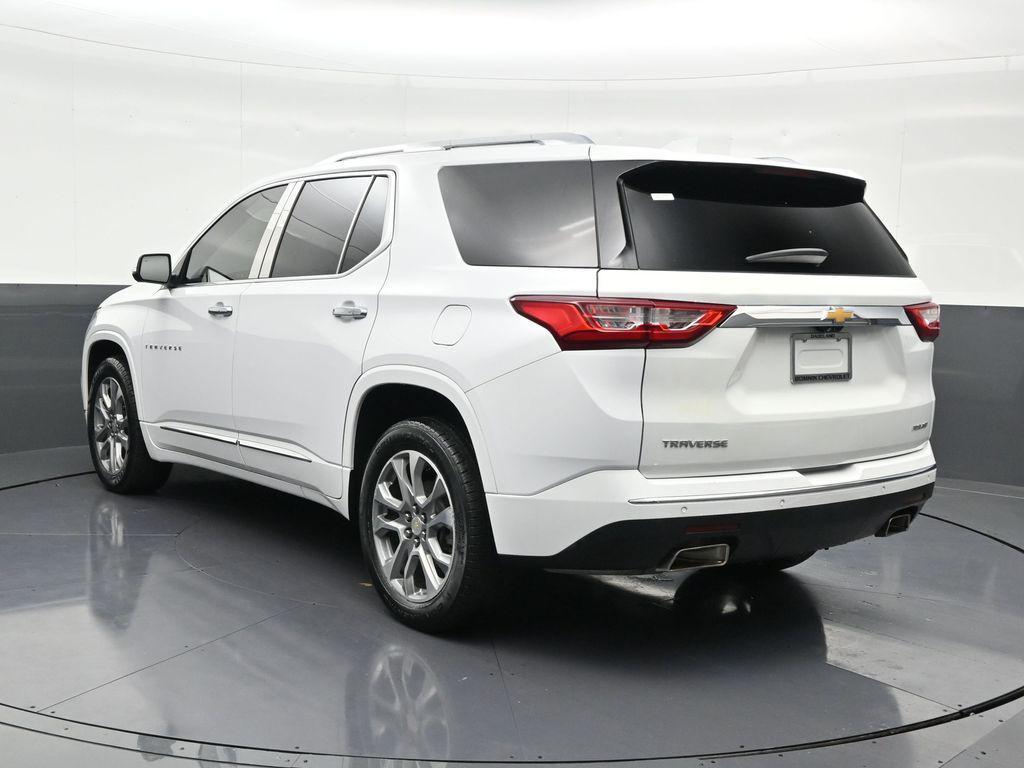 used 2021 Chevrolet Traverse car, priced at $24,490