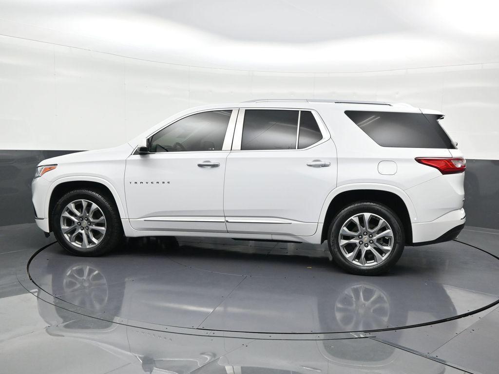 used 2021 Chevrolet Traverse car, priced at $24,490