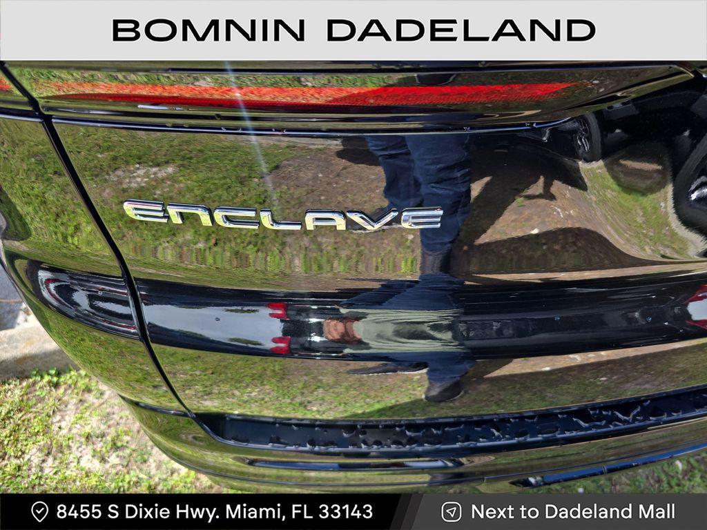 used 2025 Buick Enclave car, priced at $34,990