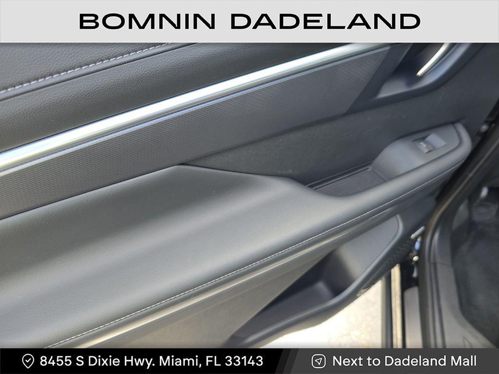 used 2025 Buick Enclave car, priced at $34,990