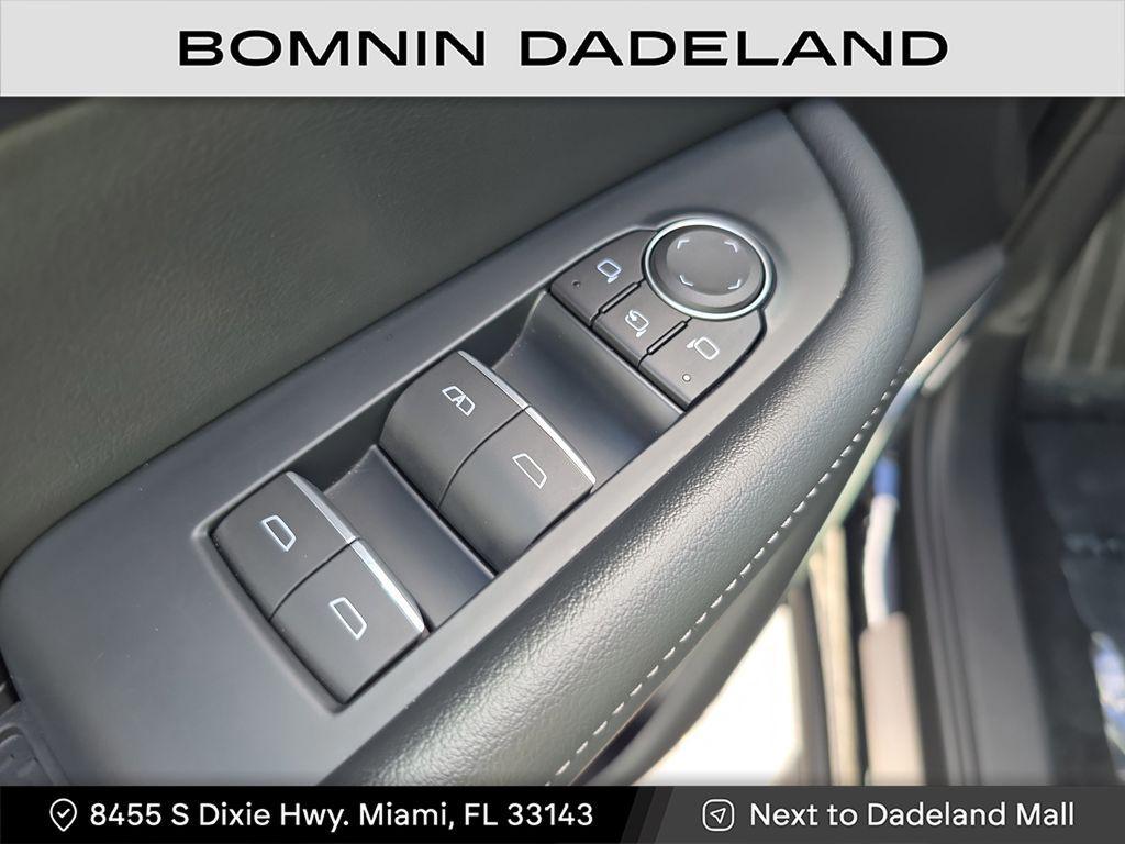 used 2025 Buick Enclave car, priced at $34,990