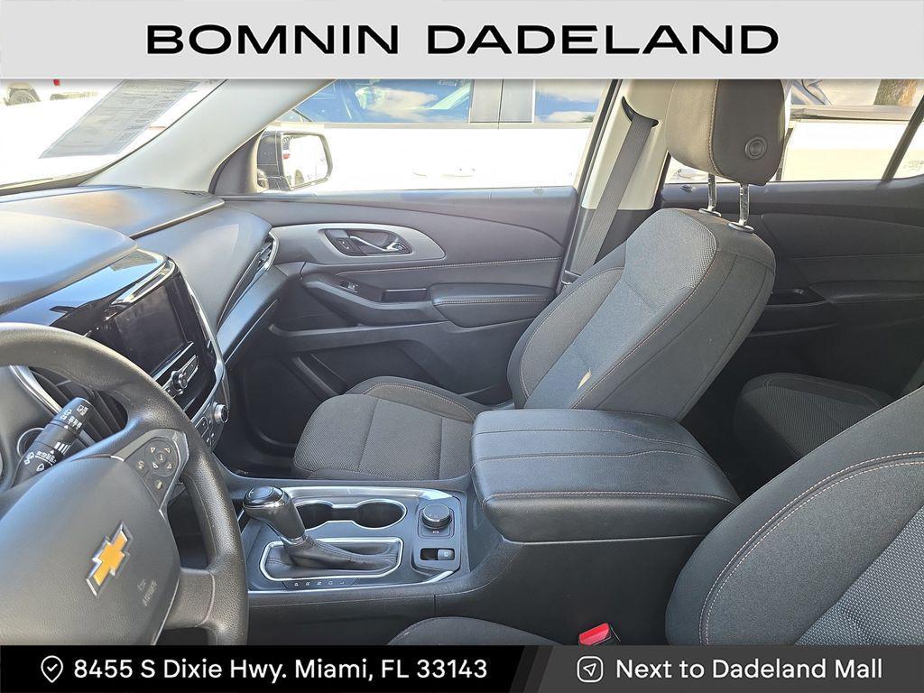 used 2020 Chevrolet Traverse car, priced at $11,990