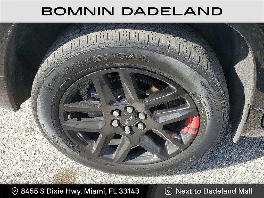 used 2023 Chevrolet Traverse car, priced at $29,490