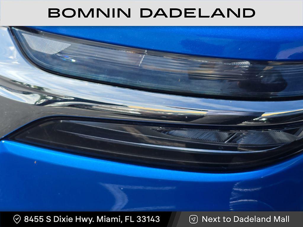 used 2024 Chevrolet Equinox car, priced at $14,990