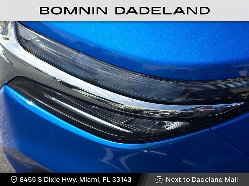 used 2024 Chevrolet Equinox car, priced at $14,990