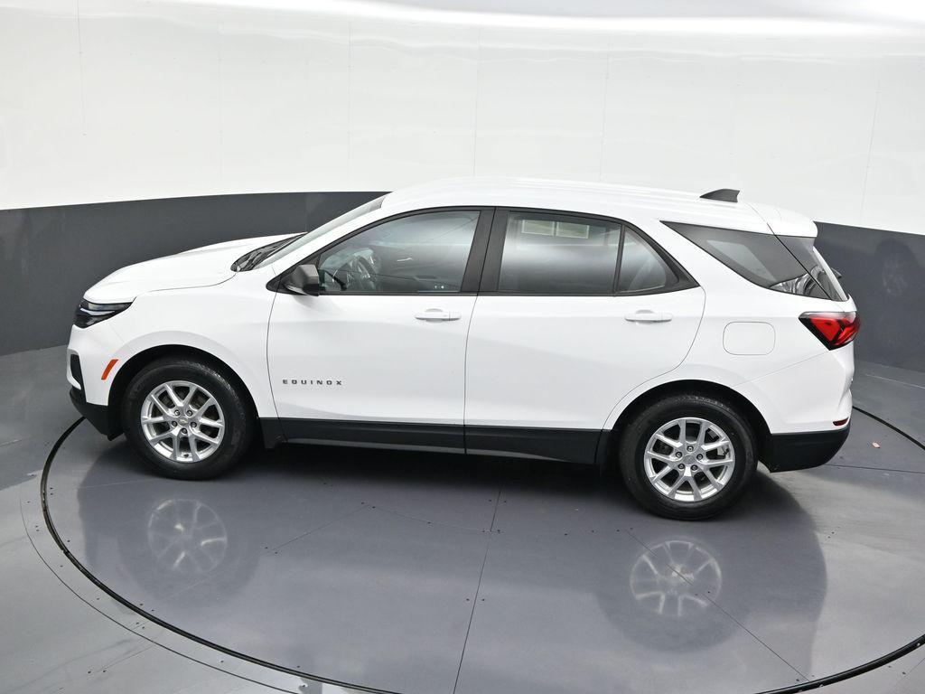 used 2022 Chevrolet Equinox car, priced at $16,490