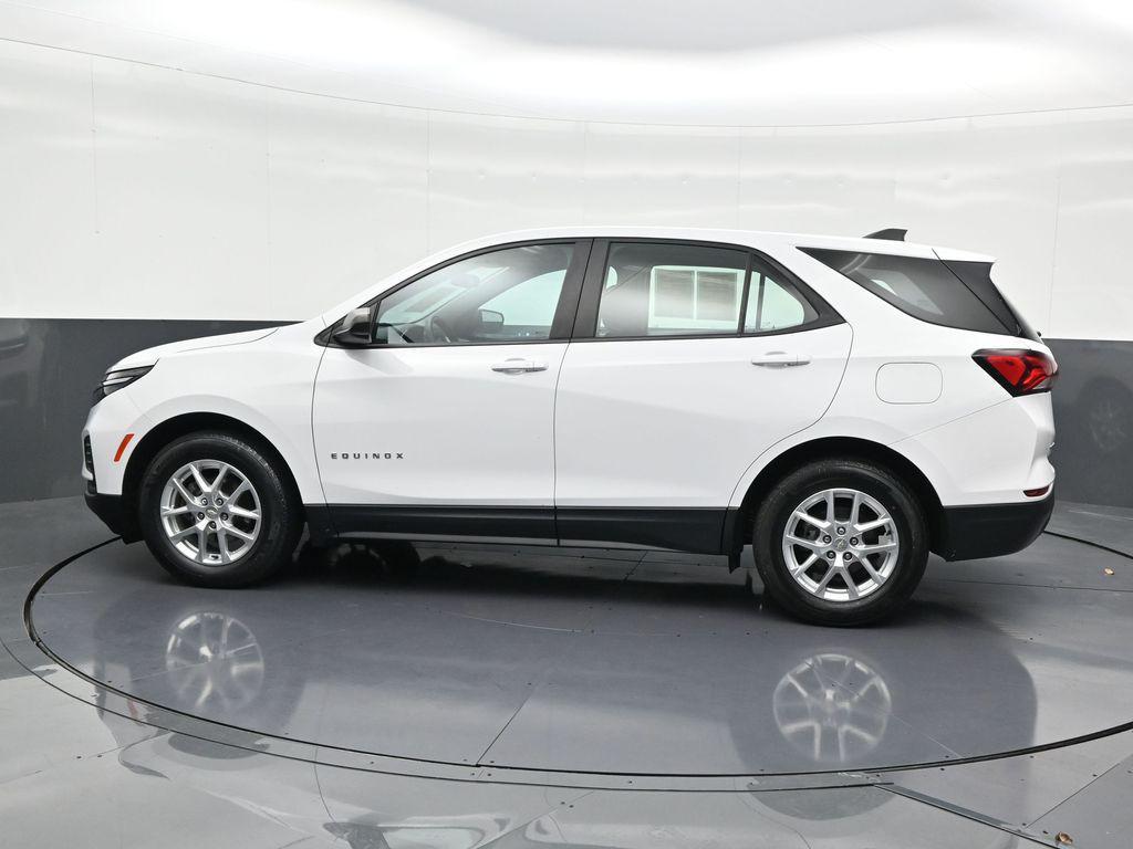 used 2022 Chevrolet Equinox car, priced at $16,490