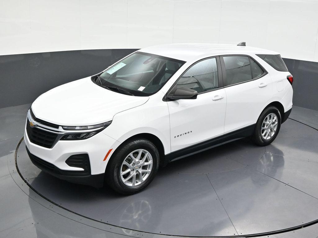 used 2022 Chevrolet Equinox car, priced at $16,490