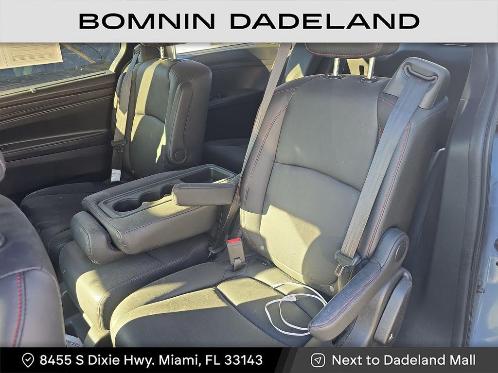 used 2024 Honda Odyssey car, priced at $30,990