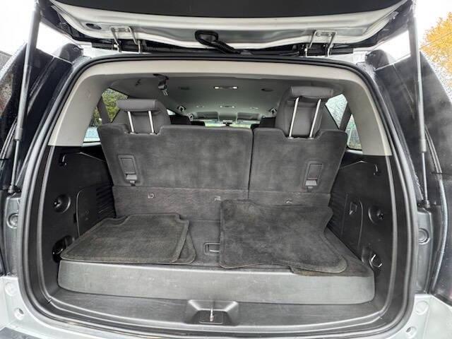 used 2017 GMC Yukon car, priced at $13,995