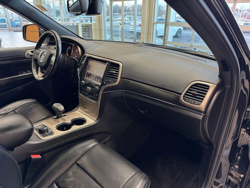 used 2015 Jeep Grand Cherokee car, priced at $13,999