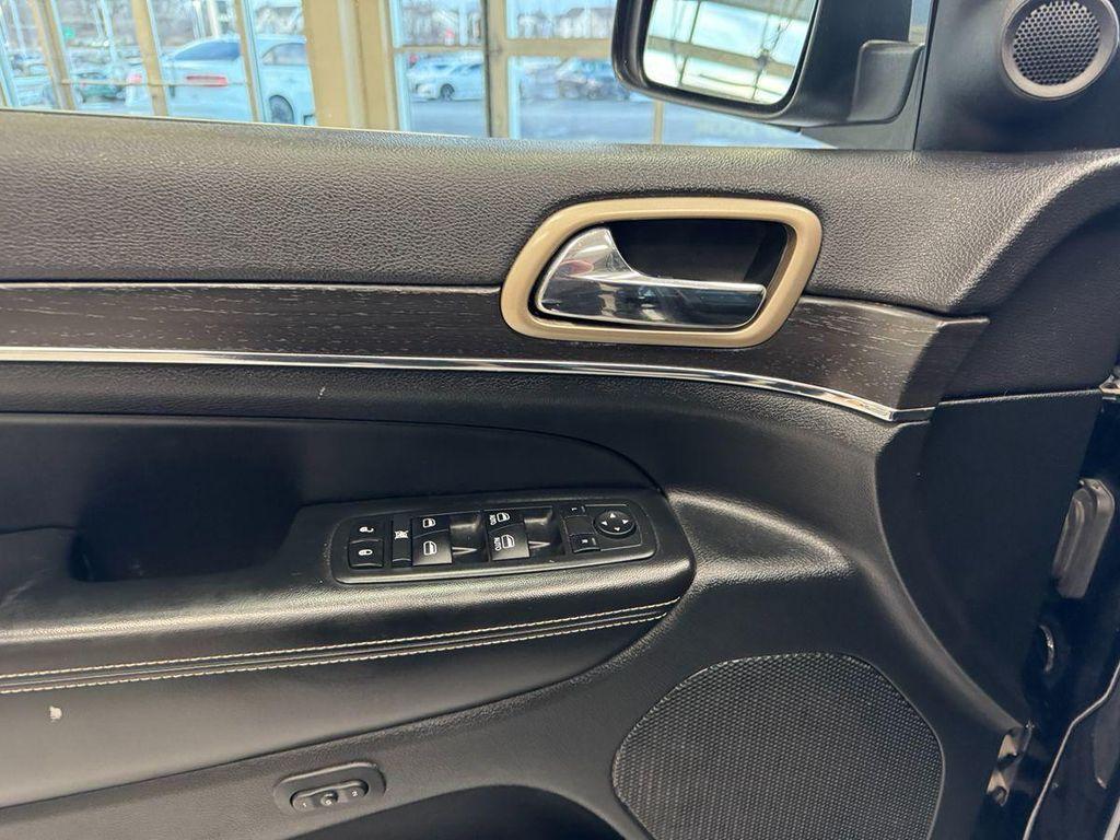 used 2015 Jeep Grand Cherokee car, priced at $13,999