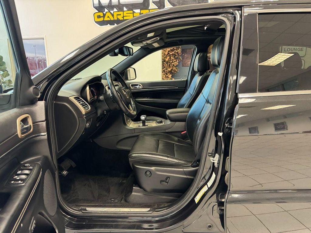 used 2015 Jeep Grand Cherokee car, priced at $13,999