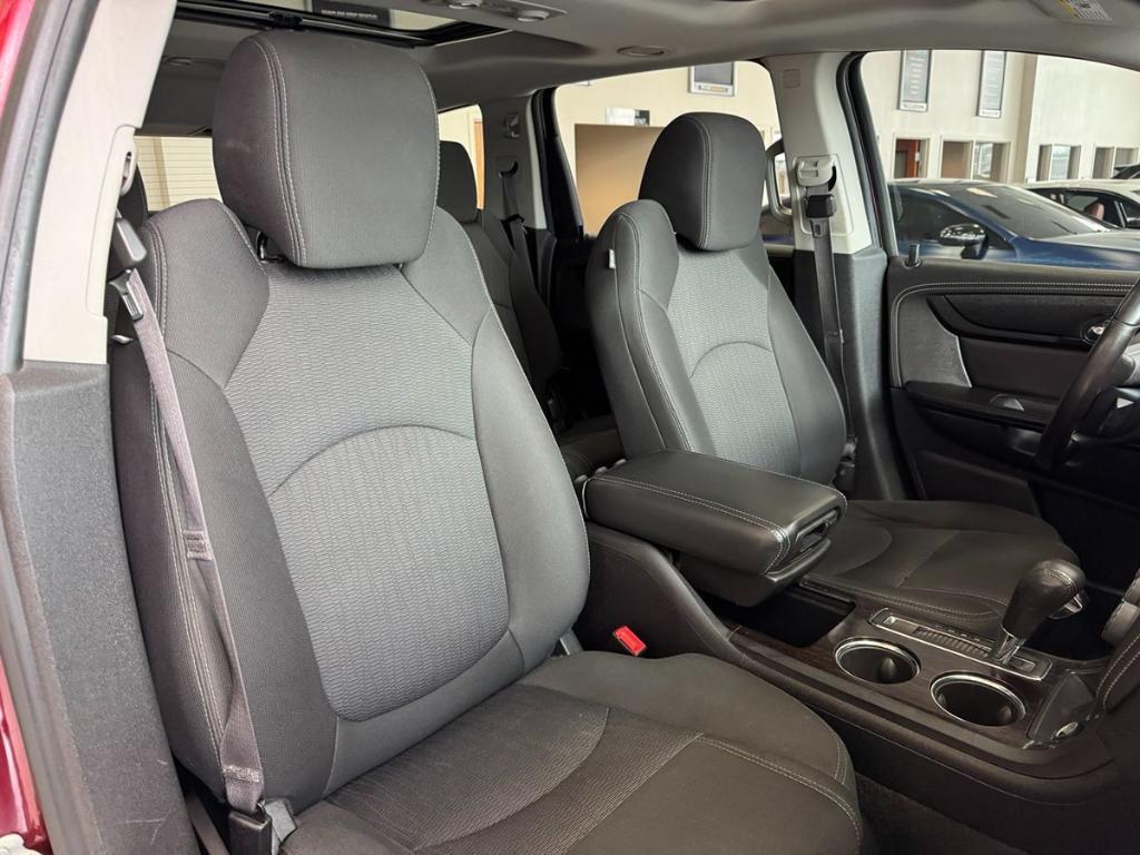 used 2015 Chevrolet Traverse car, priced at $10,599
