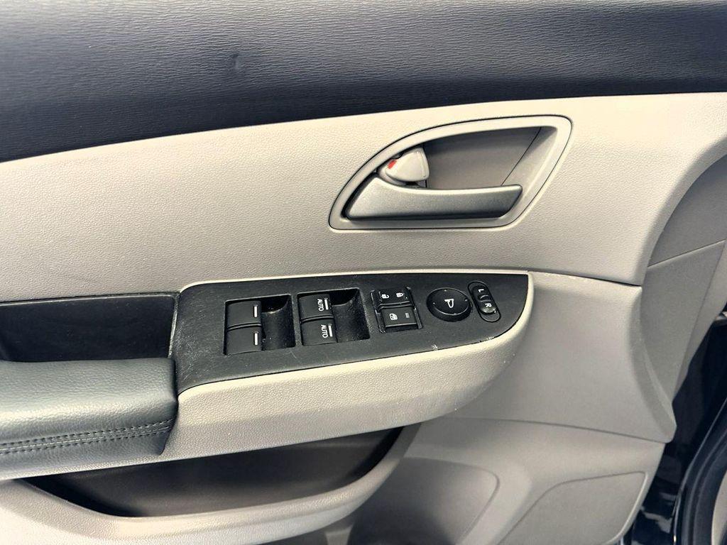 used 2013 Honda Odyssey car, priced at $10,999