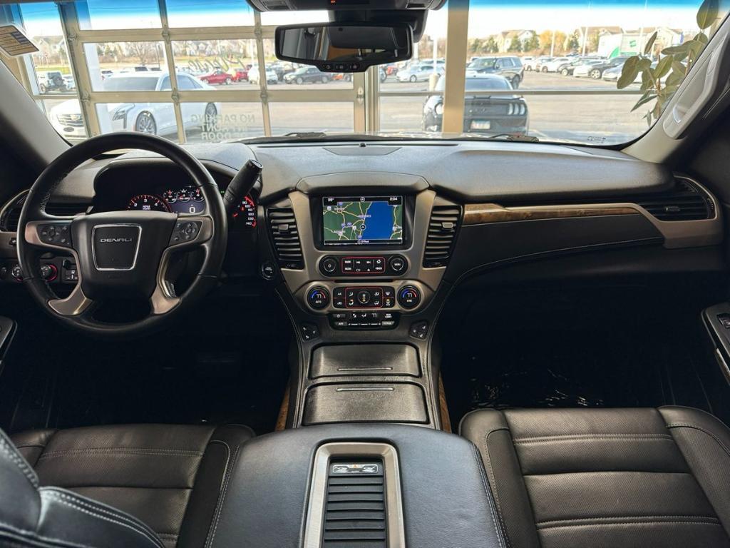 used 2016 GMC Yukon car, priced at $24,999