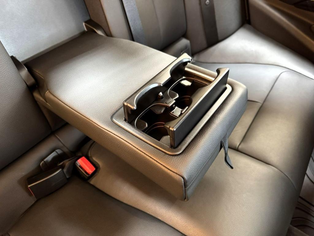 BMW 3 Series view 56