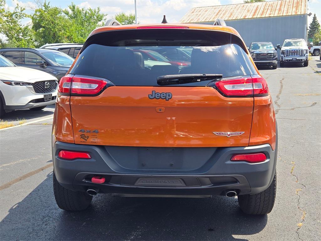 used 2016 Jeep Cherokee car, priced at $10,734