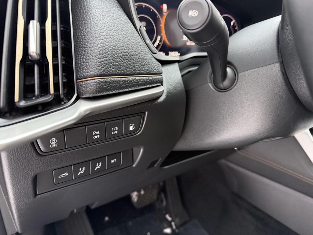 used 2024 Mazda CX-90 PHEV car, priced at $32,424