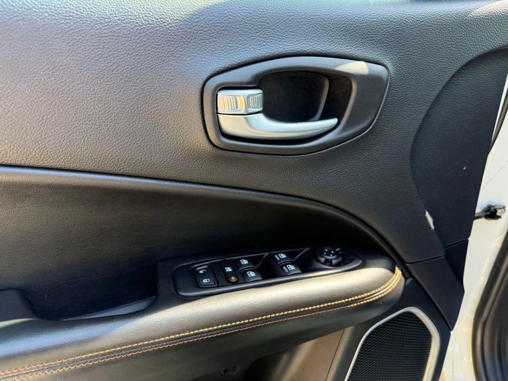 used 2018 Jeep Compass car, priced at $20,244