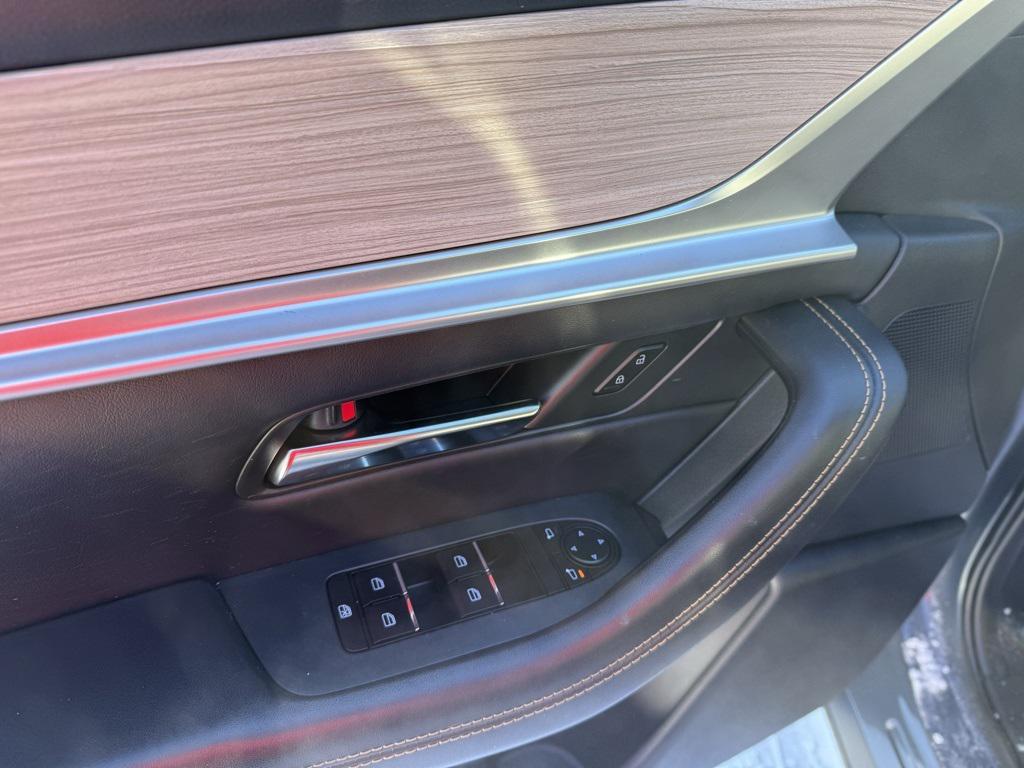 used 2025 Mazda CX-70 PHEV car, priced at $37,544