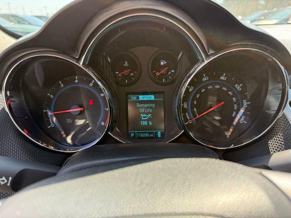 used 2014 Chevrolet Cruze car, priced at $7,844