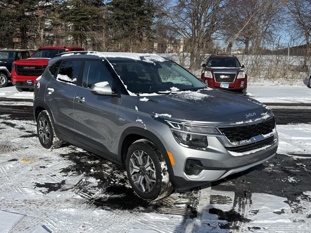 used 2023 Kia Seltos car, priced at $20,134