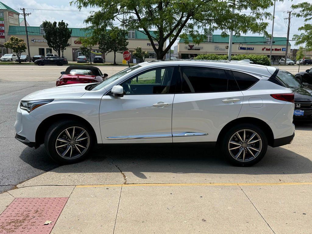 used 2024 Acura RDX car, priced at $39,826