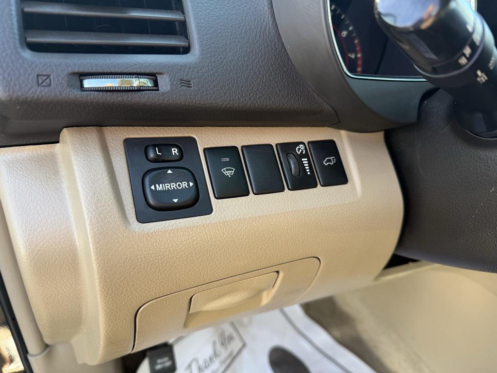 used 2008 Toyota Highlander car, priced at $7,334